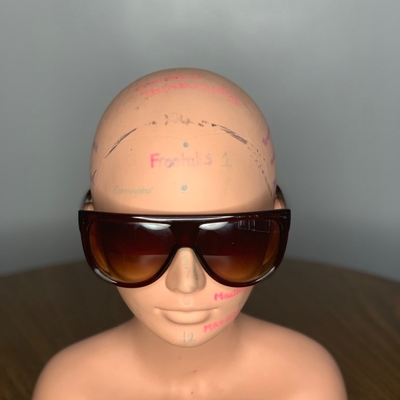 2 FOR ONE SUNNIE AND GLASSES - Picture 4 of 4